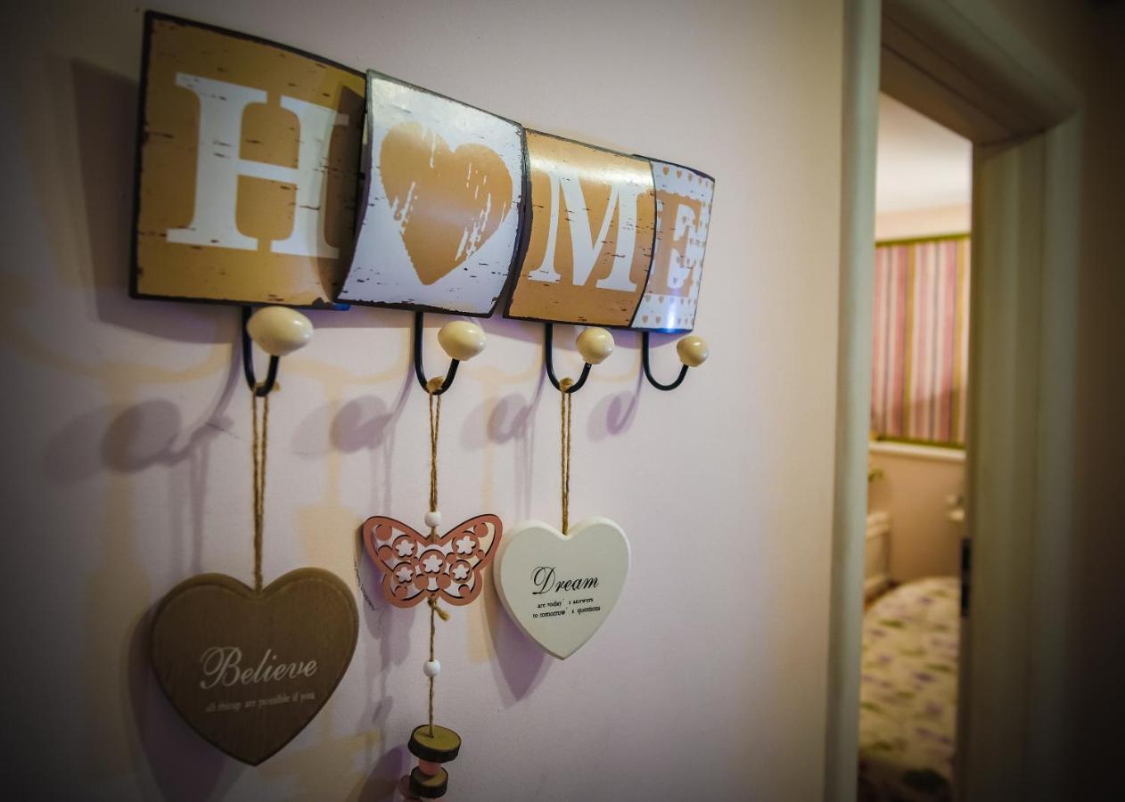 Mozaic Home Bukarest Szoba fotó